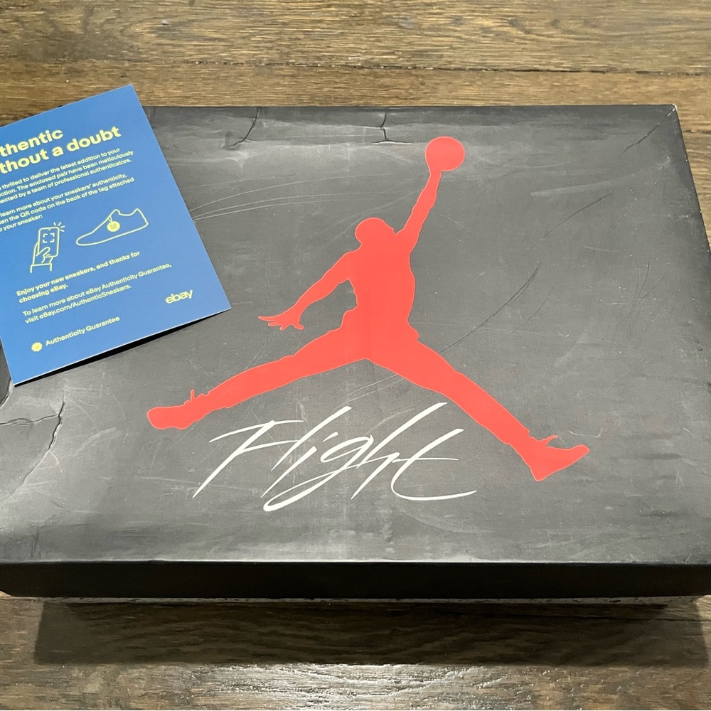 Jordan 4 Cool Grey - Picture 9 of 11
